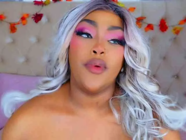 TiannahGlow
