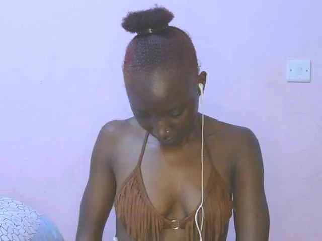 Sexylucia5