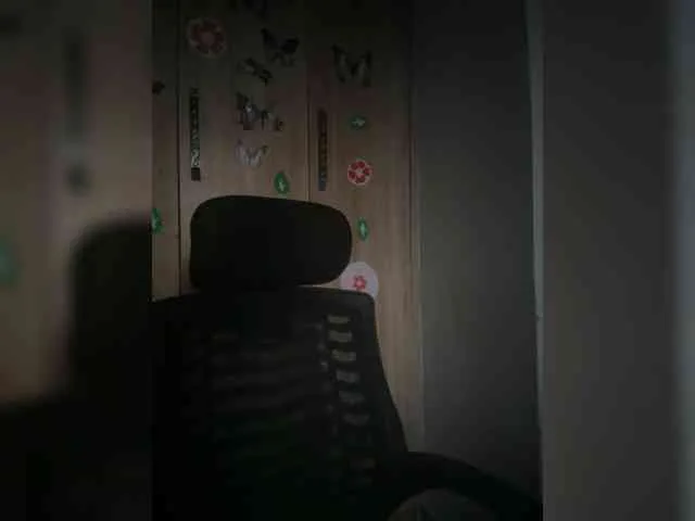 CharmingAura2