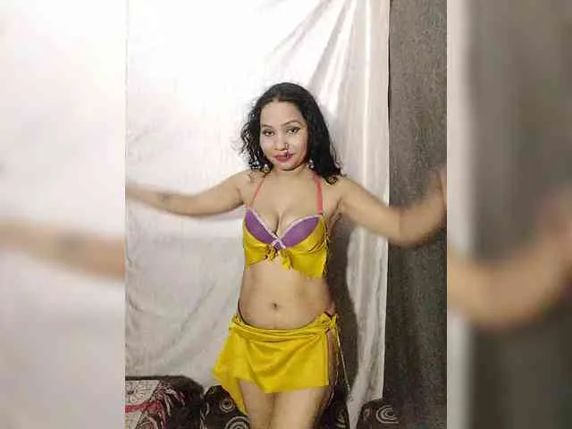Khushi-wow