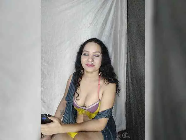 Khushi-wow