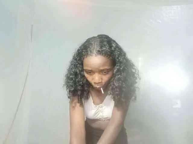 LandiQueen12
