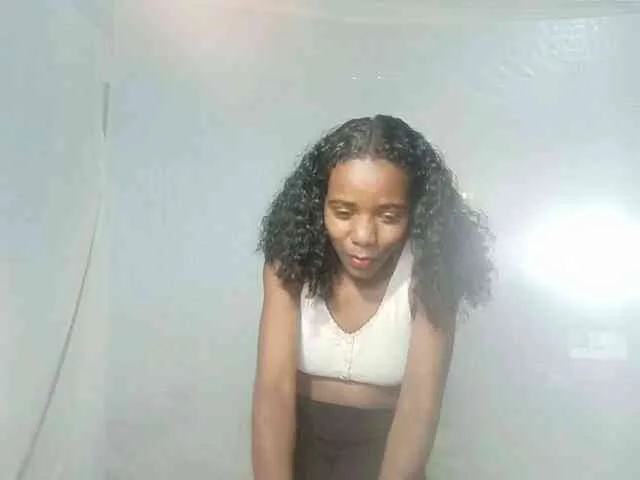 LandiQueen12