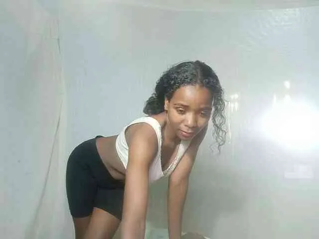 LandiQueen12