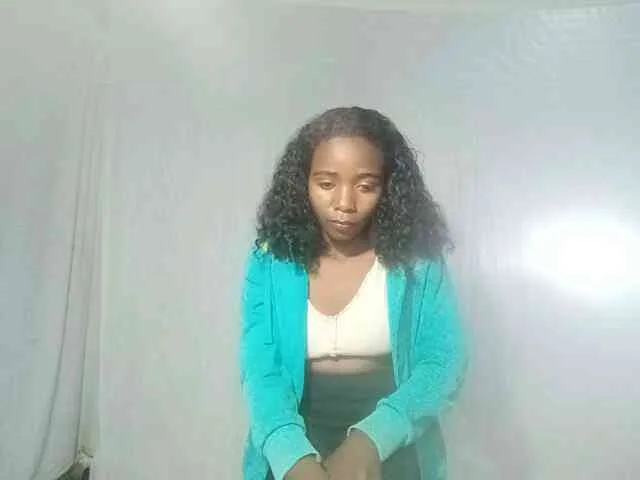 LandiQueen12
