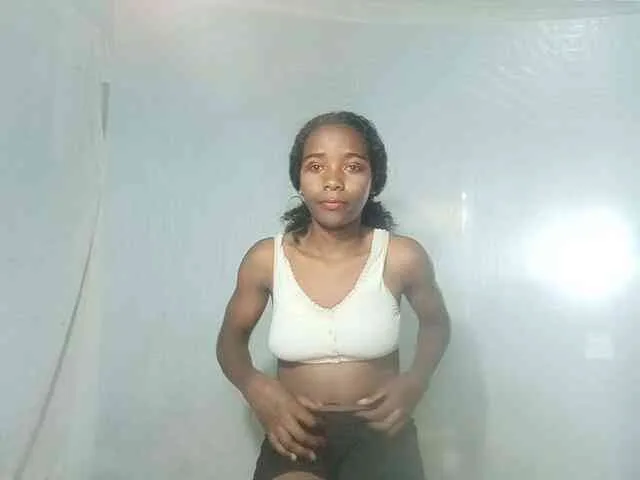 LandiQueen12