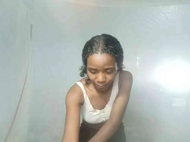 LandiQueen12