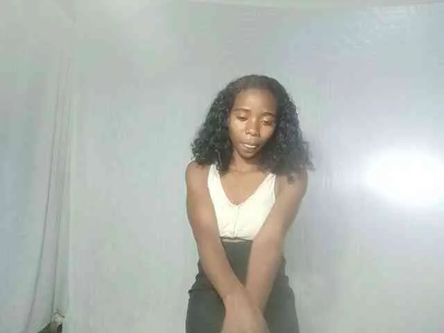 LandiQueen12