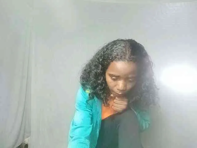 LandiQueen12