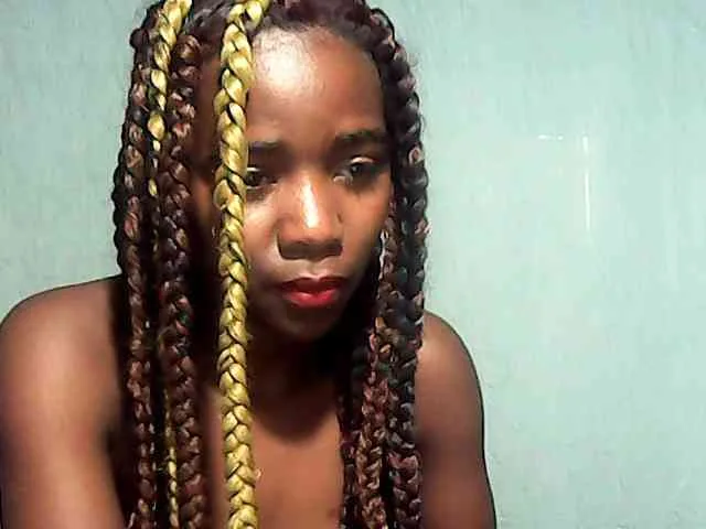 LandiQueen12