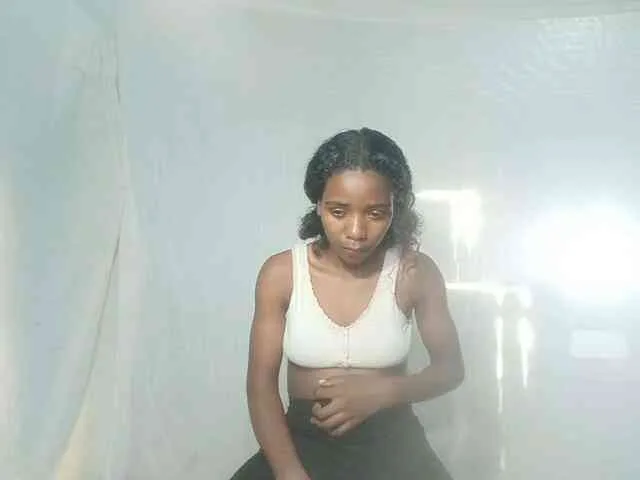 LandiQueen12