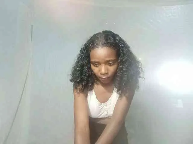 LandiQueen12