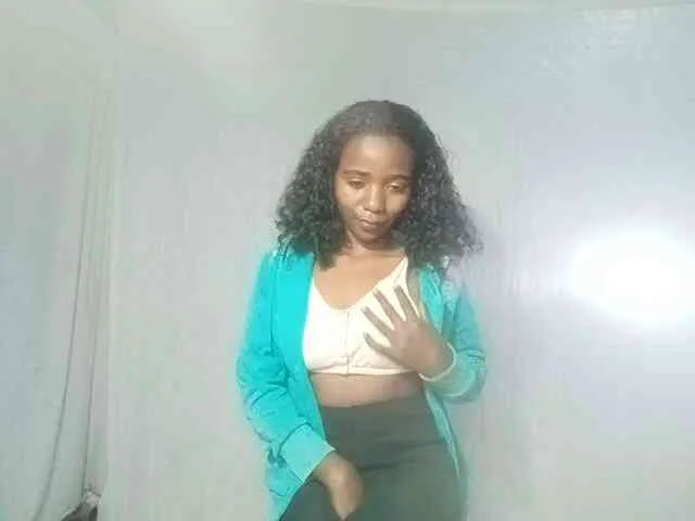 LandiQueen12