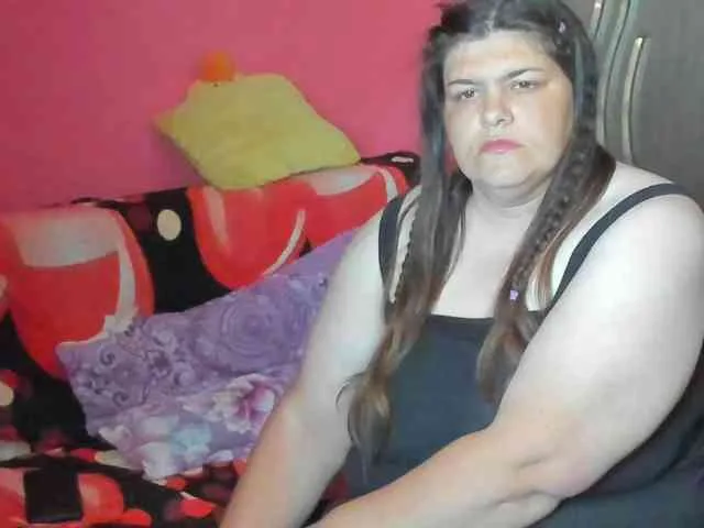 Ionysexylipspussy