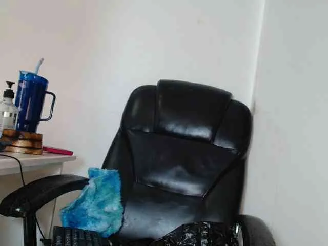 SExyNicole17
