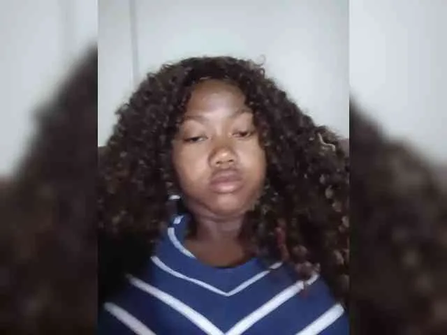 Lili82