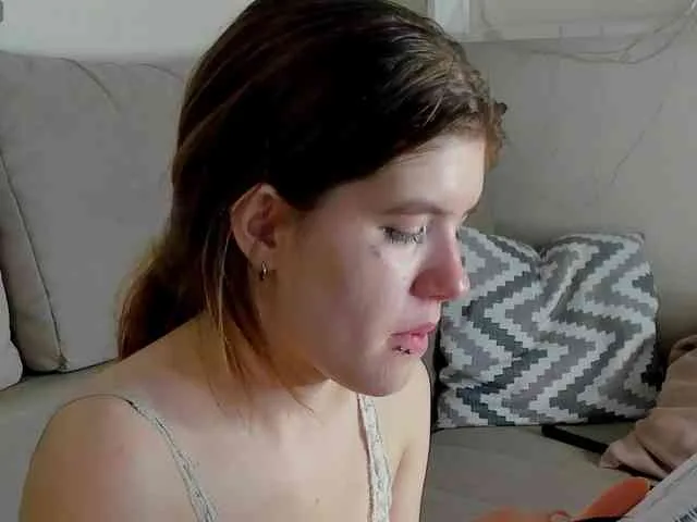 AngelinaLing