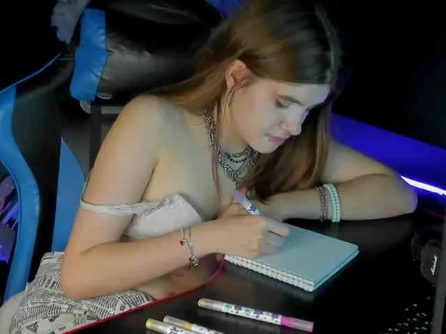 AngelinaLing