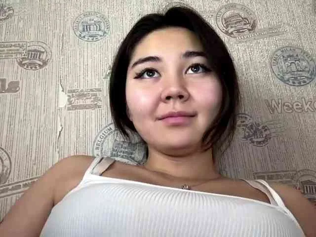CrystaTakenaka