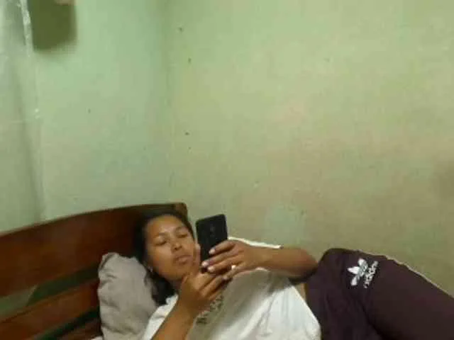 AmeliaHot