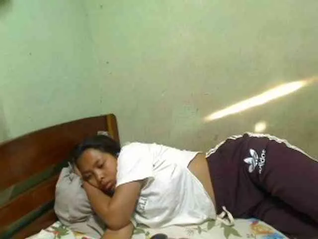 AmeliaHot