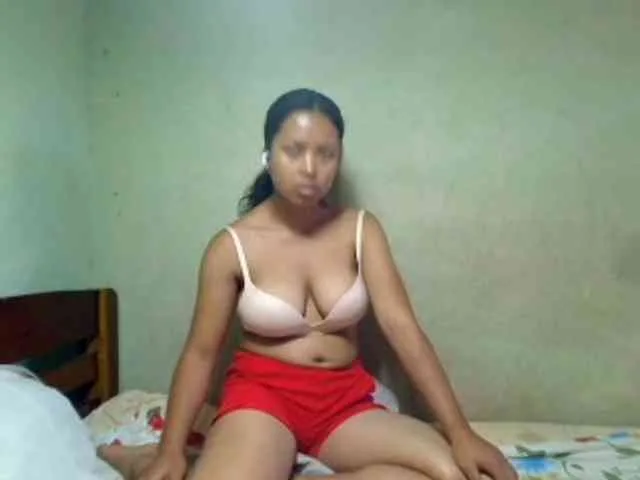 AmeliaHot