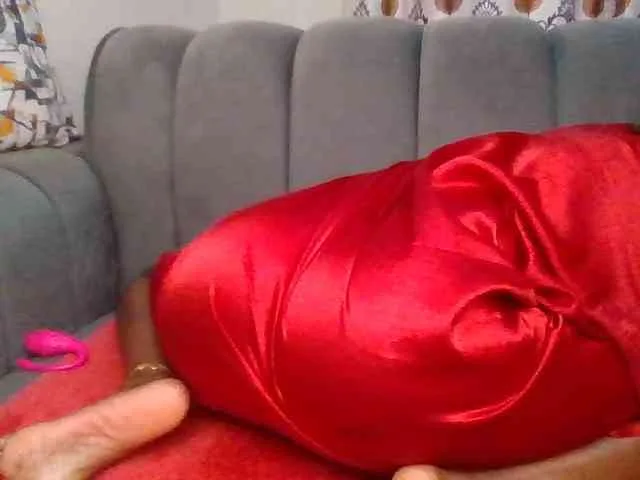 PetiteDivah24