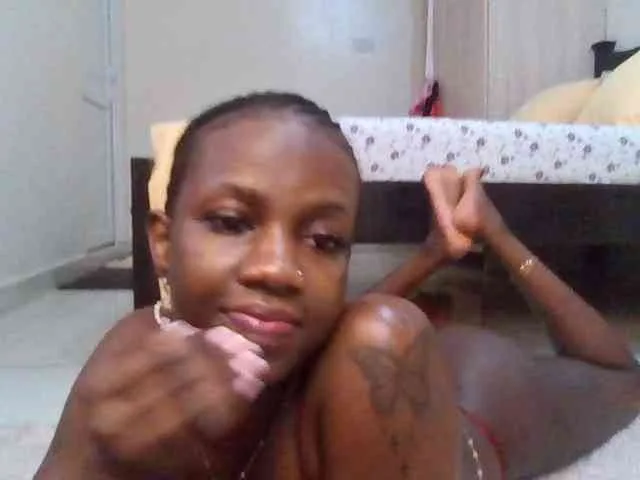 PetiteDivah24