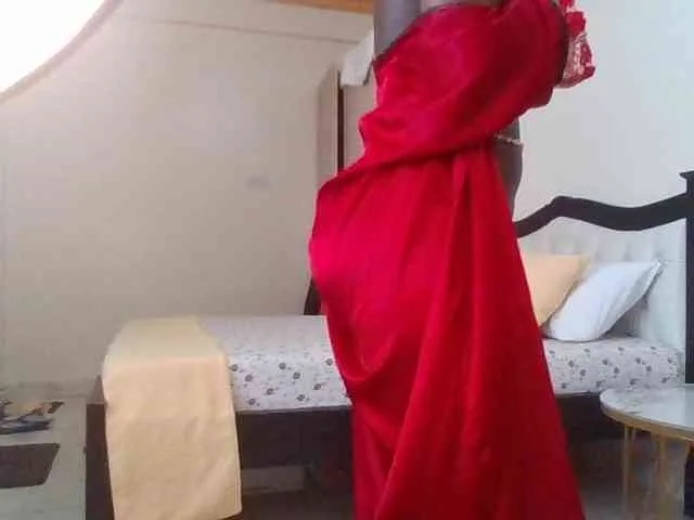 PetiteDivah24
