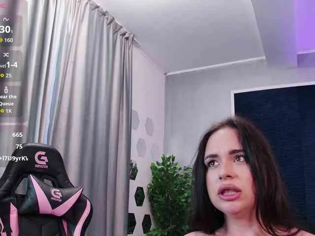 NicollePink