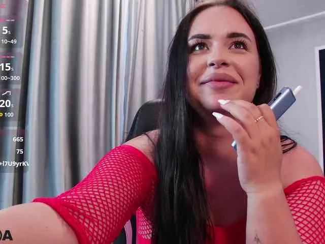 NicollePink