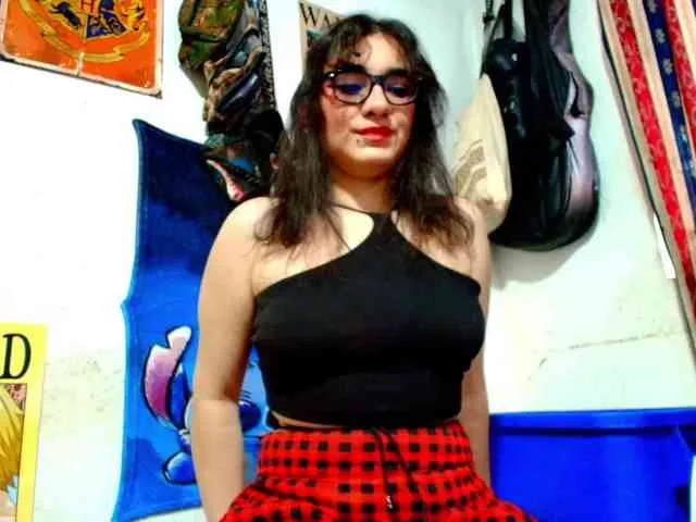Ellaa_honey