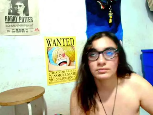 Ellaa_honey