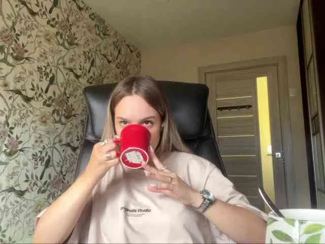 AnnaHoupt