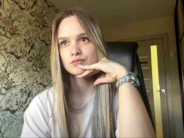 AnnaHoupt