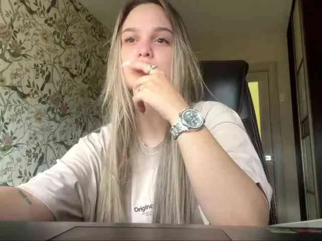 AnnaHoupt