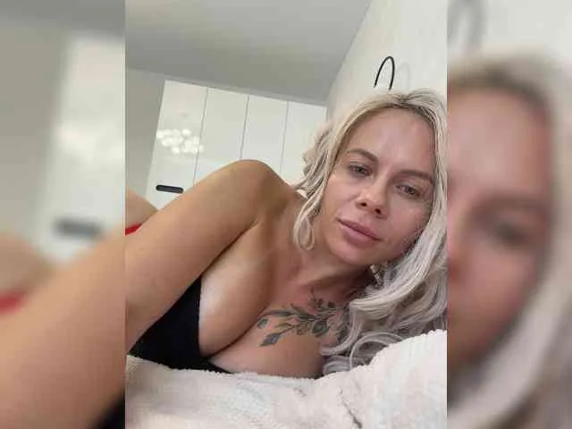 HotDesire