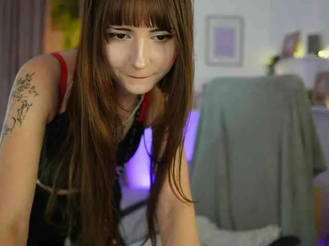 EllaYoung