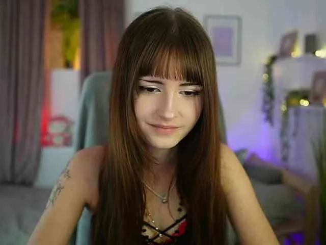 EllaYoung