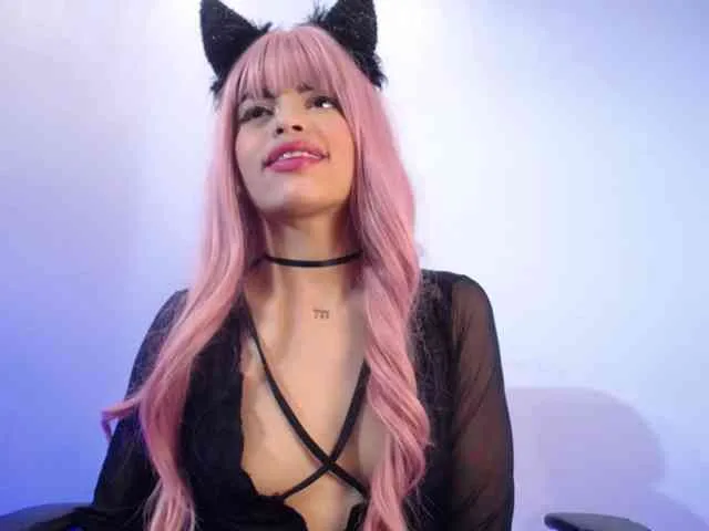 Sharlottessence