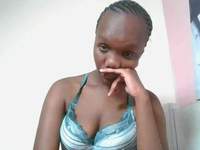 Naughtypetite1