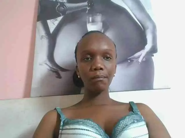 Naughtypetite1