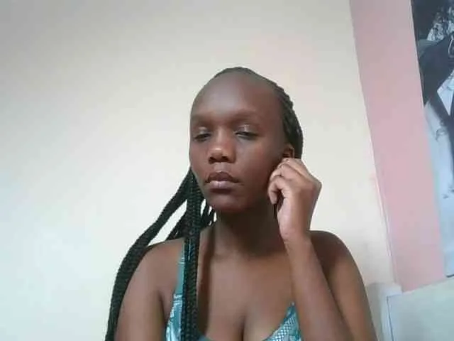 Naughtypetite1
