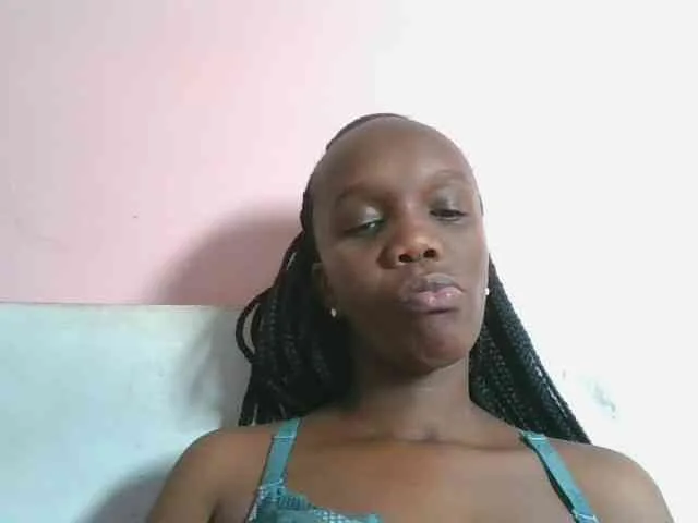Naughtypetite1