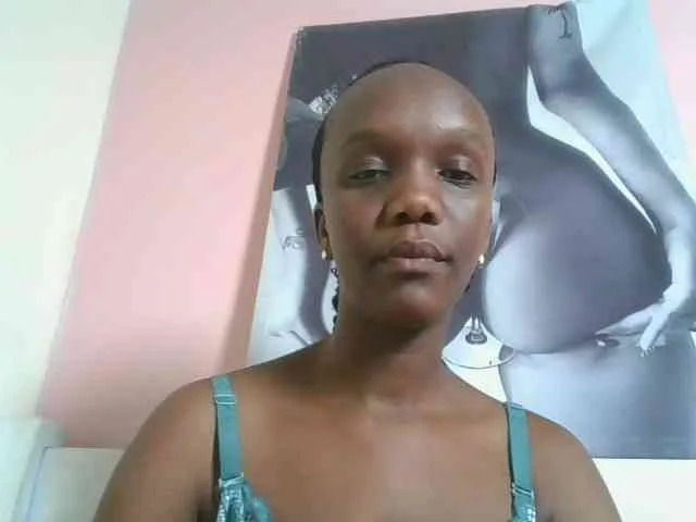 Naughtypetite1