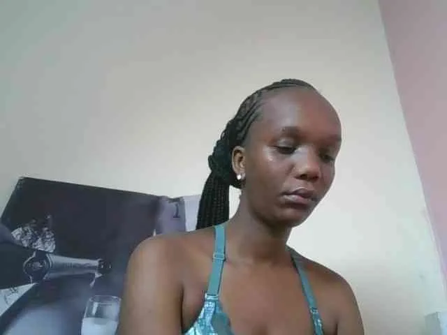 Naughtypetite1