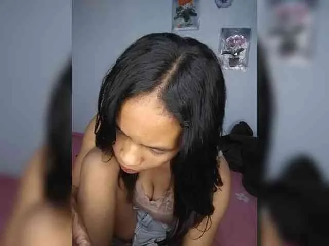 Sarah-71