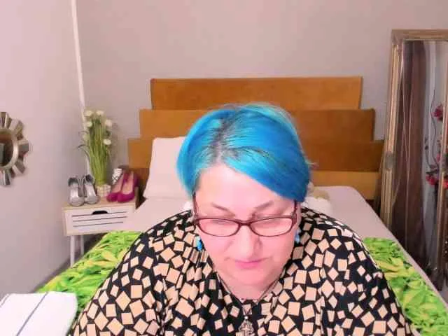 SweetBoobsM