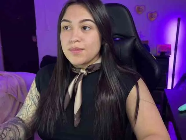 LilyhotsonCam