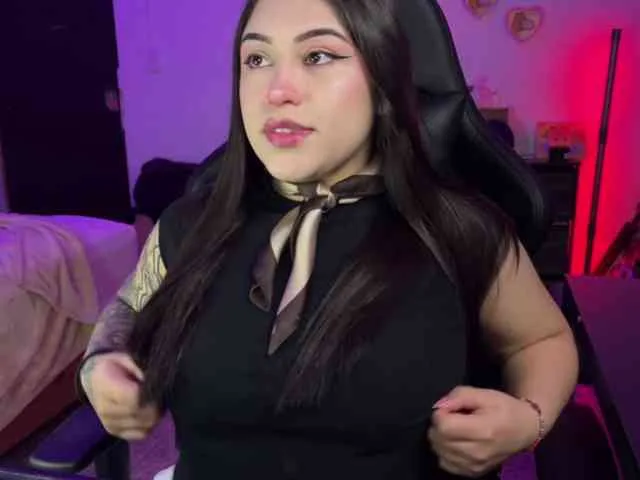 LilyhotsonCam